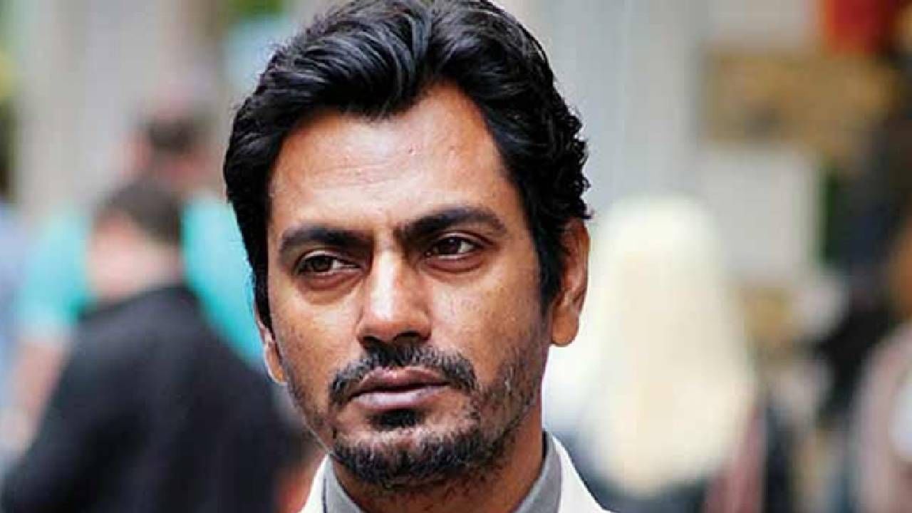 Nawazuddin Siddiqui | जेंव्हा नवाजुद्दीन सिद्दीकी याला कॉलर पकडून काढले जायचे चित्रपटाच्या सेटवरून बाहेर, अभिनेत्याचा मोठा खुलासा