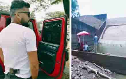 1.50 लाखांचा मोबाइल बंधाऱ्यात पडला, अधिकाऱ्याने पूर्ण बंधाराच रिकामा केला...मग काय झाले...