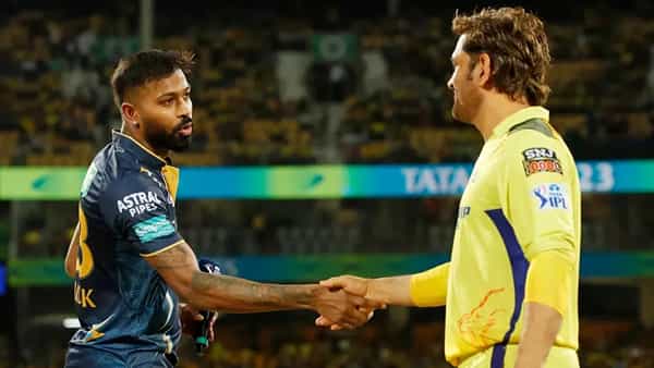 IPL ची 16 स्पर्धेचा अंतिम सामना रविवारी होणार आहे. अहमदाबादच्या नरेंद्र मोदी स्टेडियमवर होणाऱ्या अंतिम सामन्यात गतविजेते गुजरात टायटन्स आणि चेन्नई सुपर किंग्स आमनेसामने येणार आहेत.