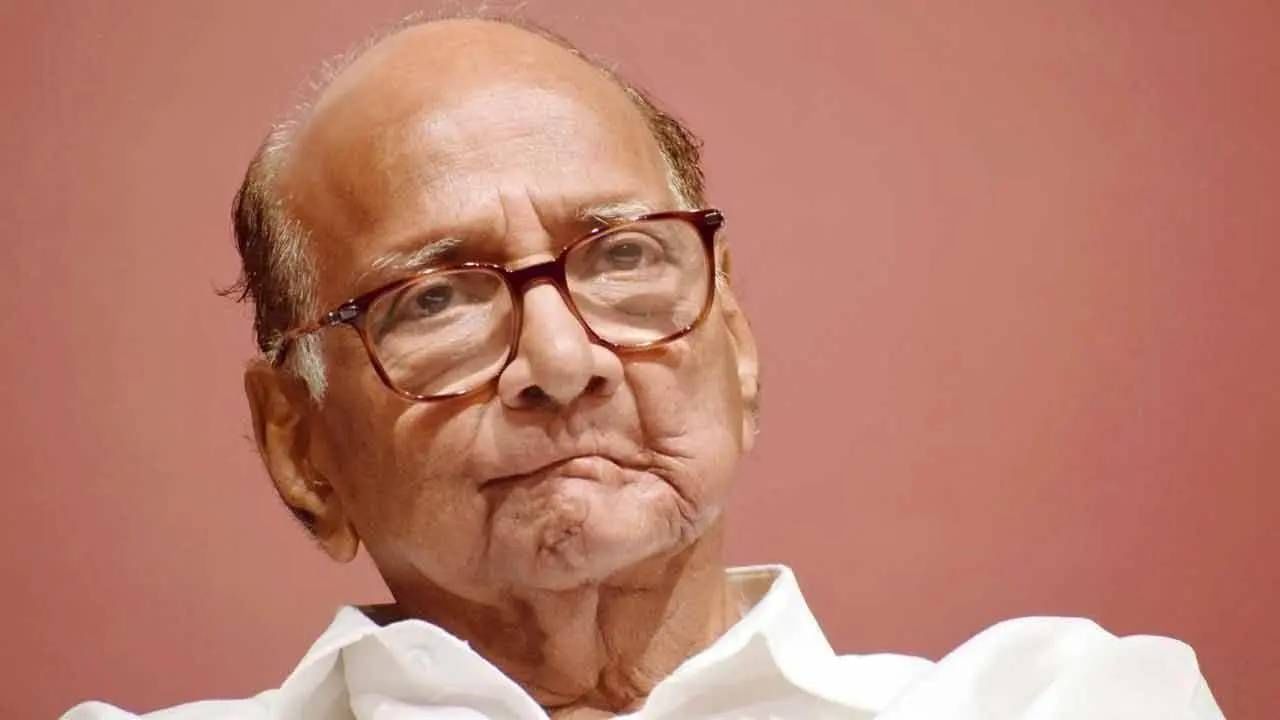 BIG News | मुख्यमंत्र्यांच्या भेटीनंतर काही न बोलता शरद पवार निघून गेले, नेमकी खलबतं काय? BIG News | मुख्यमंत्र्यांच्या भेटीनंतर काही न बोलता शरद पवार निघून गेले, नेमकी खलबतं काय?