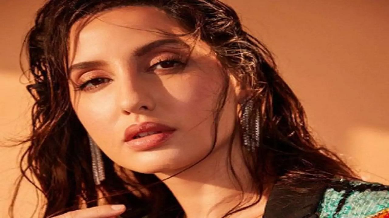 Nora Fatehi हिला झालं तरी काय? 'दिलबर गर्ल'ला चालता देखील येईना.. पाहा व्हिडीओ