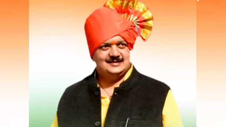 'अजूनही मन धजावत नाही...', भाजपच्या बड्या नेत्याकडून बाळू धानोरकर यांना श्रद्धांजली 'अजूनही मन धजावत नाही...', भाजपच्या बड्या नेत्याकडून बाळू धानोरकर यांना श्रद्धांजली