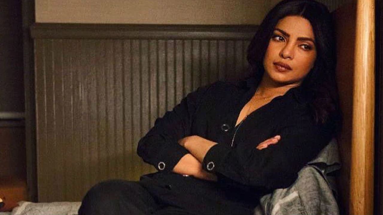 Priyanka Chopra | 'मेरी इज्जत का सवाल हैं', दिग्दर्शकासमोर ढसा-ढसा रडली 'देसी गर्ल' कारण...