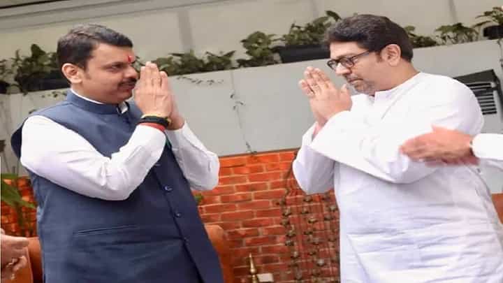 देवेंद्र फडणवीस राज ठाकरे यांच्या भेटीसाठी ‘शिवतीर्थ’वर, कारण गुलदस्त्यात असलं तरी... देवेंद्र फडणवीस राज ठाकरे यांच्या भेटीसाठी ‘शिवतीर्थ’वर, कारण गुलदस्त्यात असलं तरी...