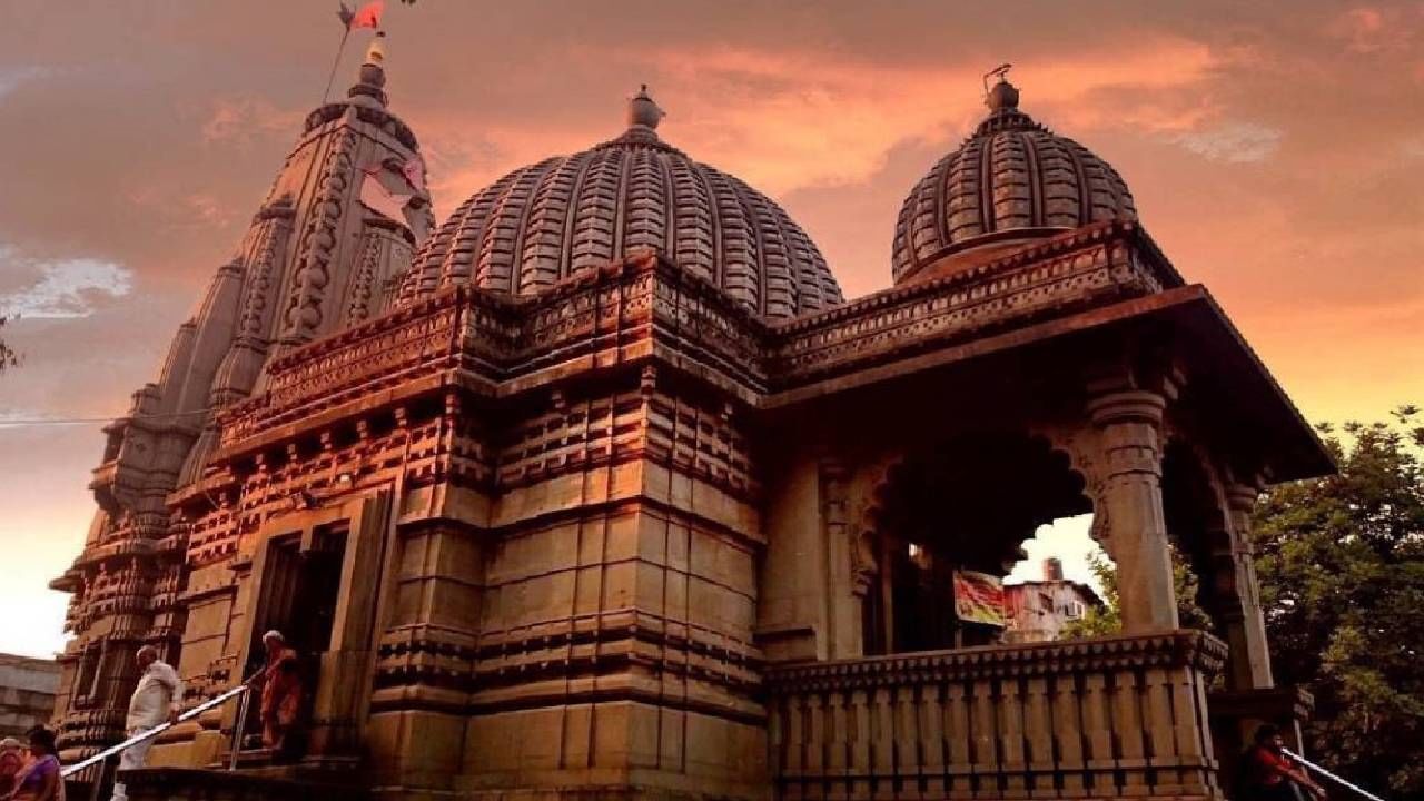 VIDEO | पुणे, नागपूर झालं आता नाशिकच्या 'या' मंदिरातही ड्रेस कोड? दर्शनाला जाण्याआधी लक्ष द्या