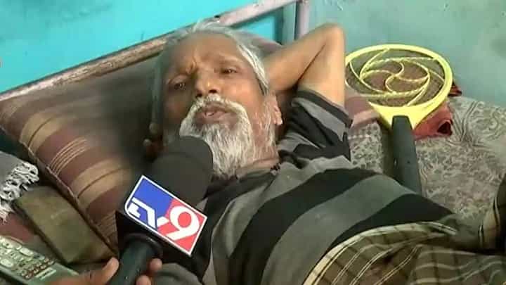 TV9 मराठी'च्या बातमीची दखल; कामतकर यांच्या आर्त हाकेला धावून आला ठाकरे गट… TV9 मराठी'च्या बातमीची दखल; कामतकर यांच्या आर्त हाकेला धावून आला ठाकरे गट…