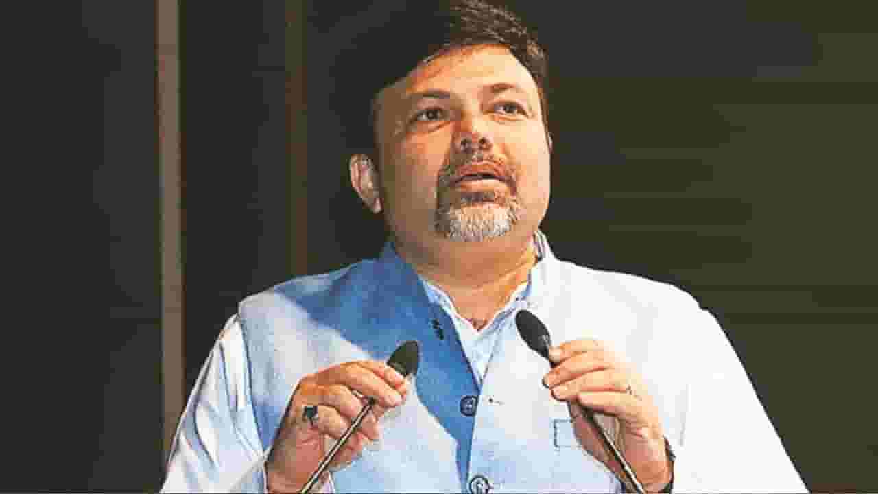 अखेर आशिष देशमुख यांचा नवा आशियाना ठरला; करणार घरवापसी, प्रवेशचा मुहूर्त ही ठरला अखेर आशिष देशमुख यांचा नवा आशियाना ठरला; करणार घरवापसी, प्रवेशचा मुहूर्त ही ठरला