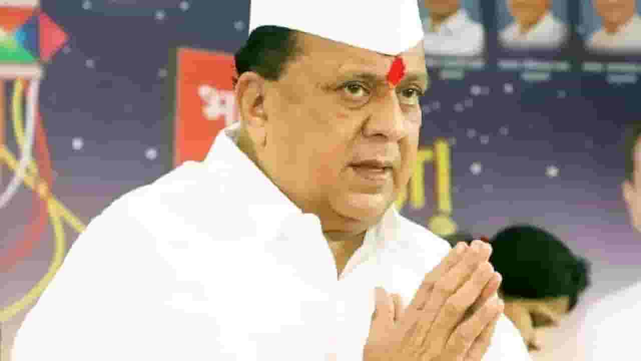 खासदारकिच्या चर्चा सुरू असतानाच हसन मुश्रीफ यांचे विधानसभेवर सुचक वक्तव्य खासदारकिच्या चर्चा सुरू असतानाच हसन मुश्रीफ यांचे विधानसभेवर सुचक वक्तव्य