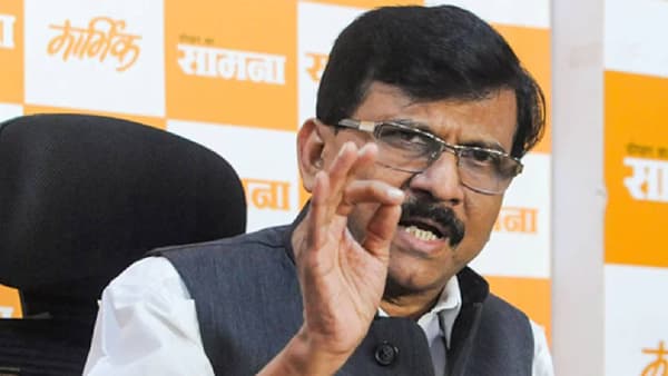 ‘…ते मी भविष्यात उघड करेल’, मुख्यमंत्र्यांच्या काश्मीर दौऱ्यावर संजय राऊत यांचा इशारा
