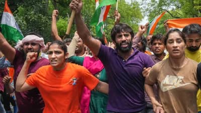 महिला कुस्तीपटूंचे आंदोलन भाजपला जड जाणार; आता या राज्यातील नेत्यांनीही दर्शविला पाठिंबा...