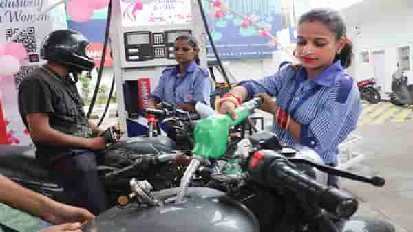 Petrol Diesel Rate Today : पेट्रोल-डिझेलचे दर जाहीर, वाहनाची टाकी फुल्ल करण्यापूर्वी जाणून घ्या नवीन भाव