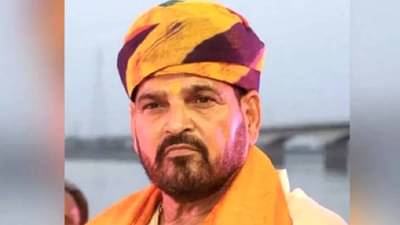 Wrestlers Protest : नको तिथे स्पर्श... बृजभूषण सिंह यांच्याविरुद्ध दोन एफआयआर; 7 गंभीर आरोप काय?