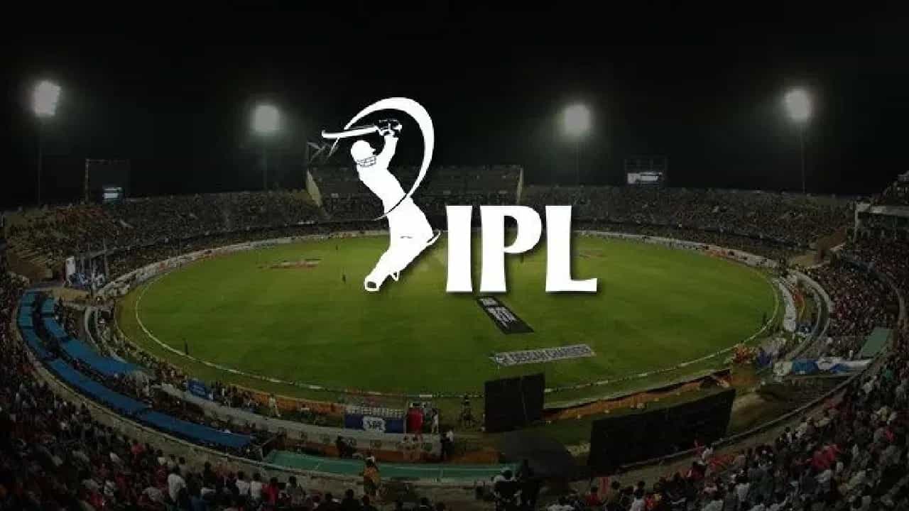 IPL फ्रेंचायजी एका मोठ्या टीमच्या खेळाडूला पळवण्याच्या तयारीत, थेट मालामाल करणारी मोठी ऑफर