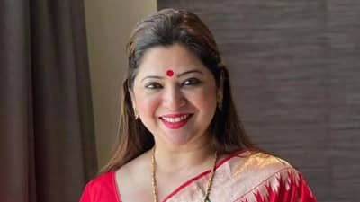 दिपाली सय्यद यांनी शिंदे गट पक्ष प्रवेशावर मौन सोडलं; म्हणाल्या, ‘मला गरज नाही’