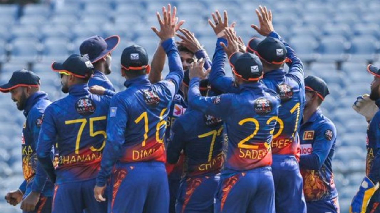 SL vs AGf : श्रीलंकेने काढला पराभवाचा वचपा, अफगाणिस्तानवर 132 धावांनी विजय SL vs AGf : श्रीलंकेने काढला पराभवाचा वचपा, अफगाणिस्तानवर 132 धावांनी विजय
