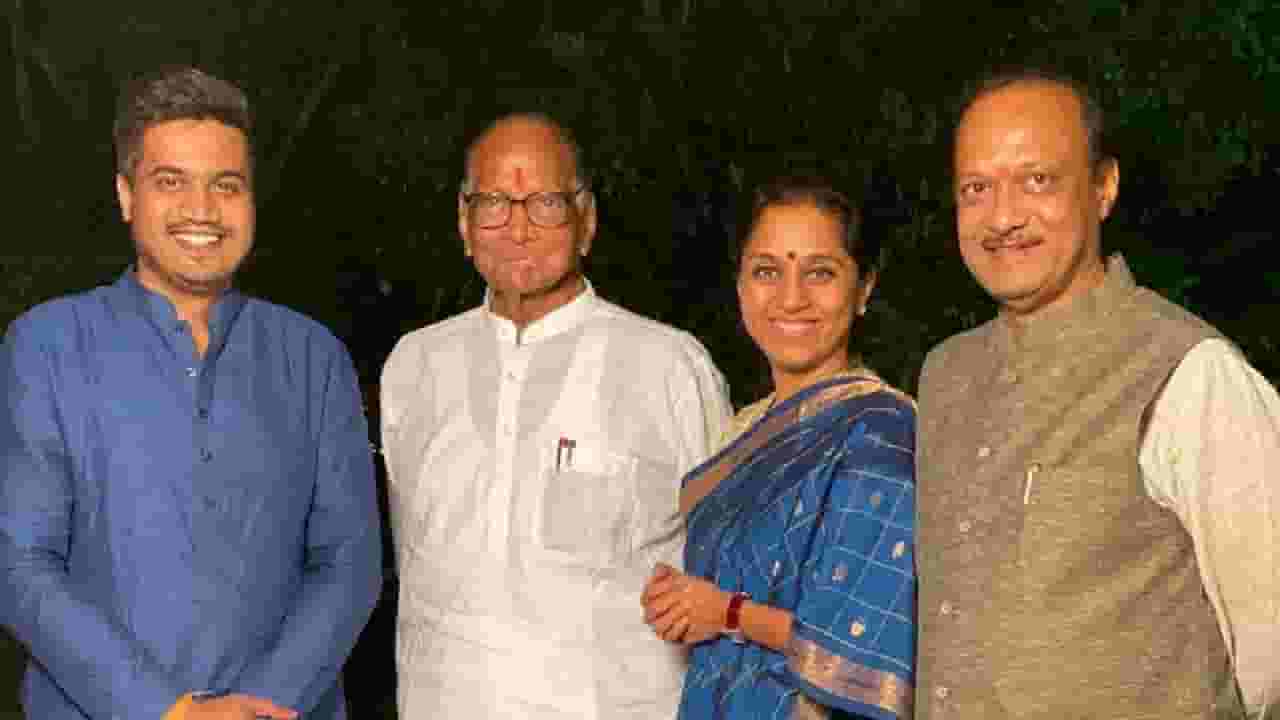 कोणी कितीही इंधनाचा वापर करा, पवारांमध्ये आग लागणार नाही, सामनाच्या अग्रलेखावरून रोहित पवारांची टीका कोणी कितीही इंधनाचा वापर करा, पवारांमध्ये आग लागणार नाही, सामनाच्या अग्रलेखावरून रोहित पवारांची टीका