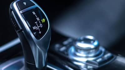 ऑटोमॅटीक गाडी विकत घेण्याचा असेल विचार तर हे चार मुद्दे लक्षात ठेवा