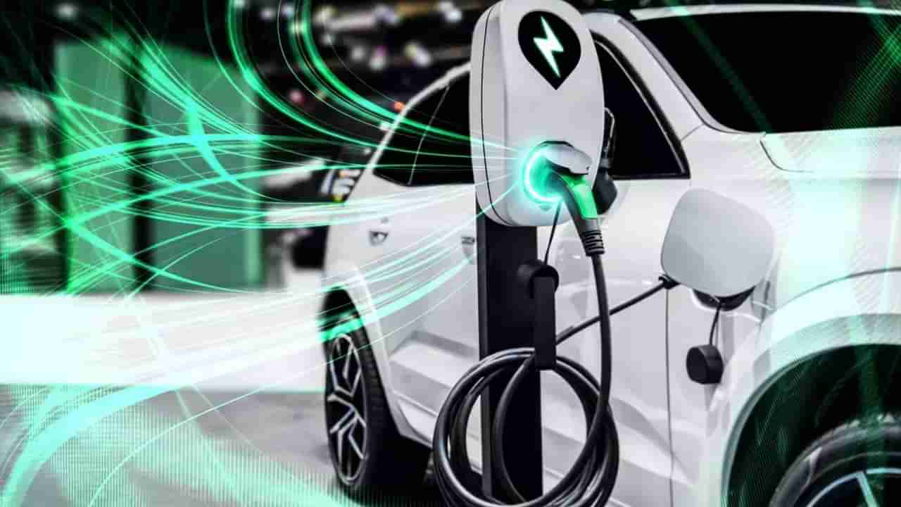 Electric Vehicle : ईव्ही तर देशाचं भाग्यच बदलणार! नोकऱ्यांची अशी लाट येणार