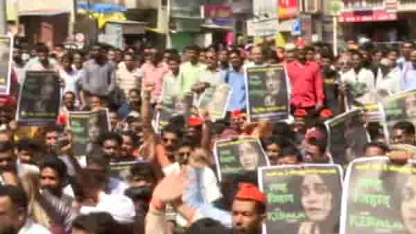 कोल्हापुरातील आंदोलनावरून राजकीय प्रतिक्रिया, मविआचा शिंदे सरकारवर आरोप, तर फडणवीस म्हणतात…