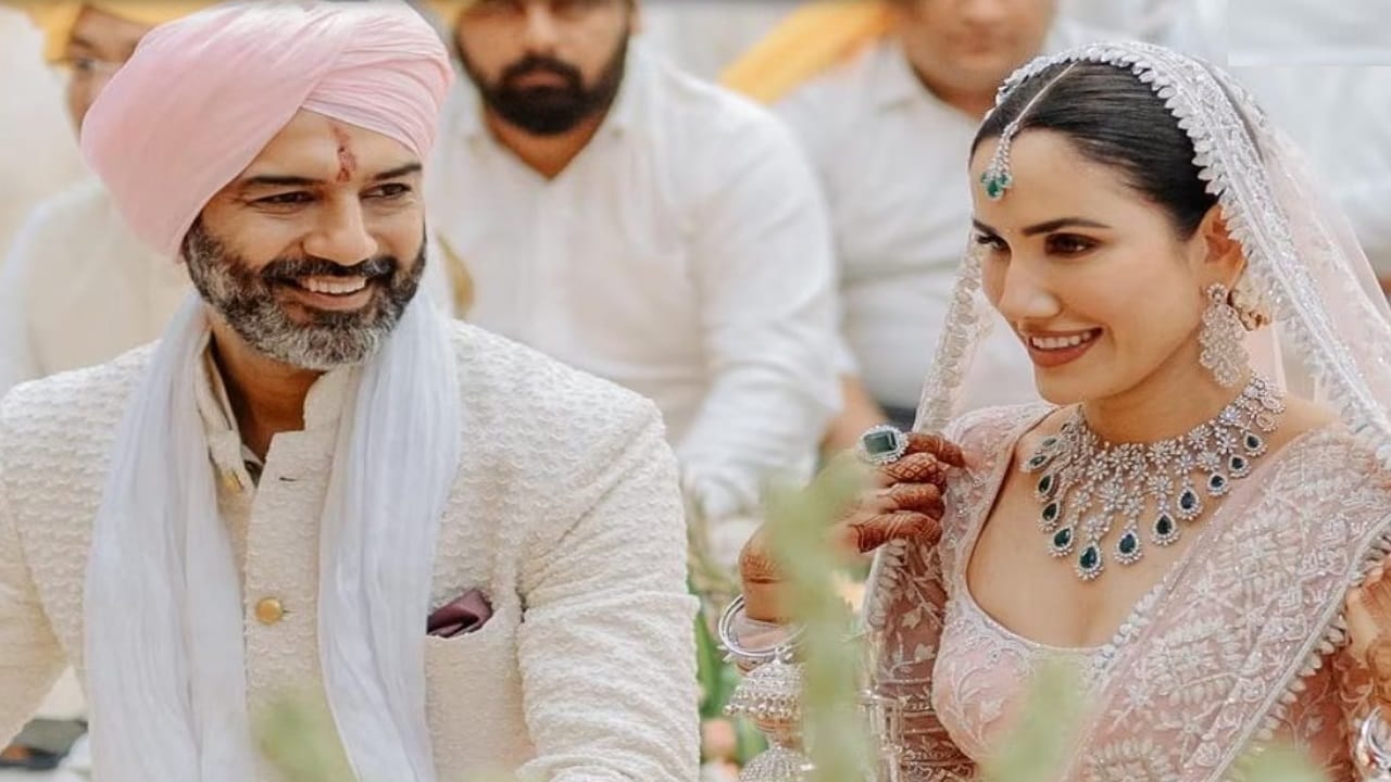 ‘प्यार का पंचनामा’ फेम अभिनेत्रीच्या लग्नातील Inside व्हिडीओ सोशल मीडियावर व्हायरल