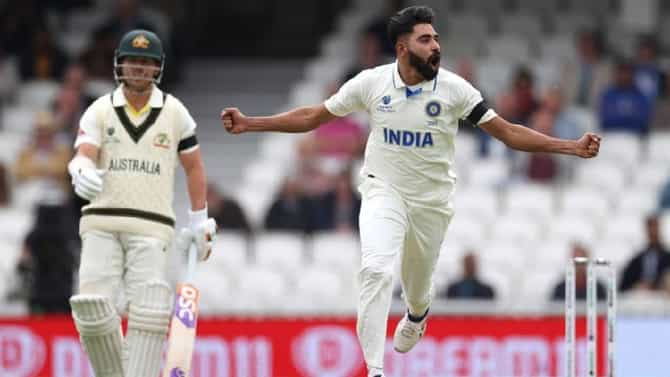 WTC 2023 Final Ind vs Aus : मोहम्मद सिराज याच्याकडून उस्मान ख्वाजाचा डब्बा गुल, पाहा व्हिडीओ काय केलं ते