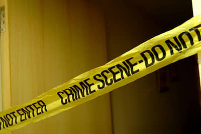 घरात कोणी नव्हते, कन्येने प्रियकराला बोलावले, मग शिक्षक पित्याने खडसावल्याने भयंकर घडले