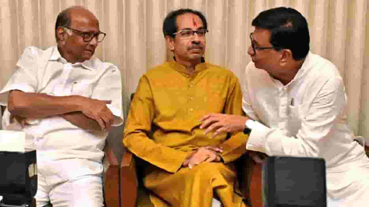 मविआत मुख्यमंत्र्यांच पेव फुटलंय, गिरीश महाजन यांची टीका मविआत मुख्यमंत्र्यांच पेव फुटलंय, गिरीश महाजन यांची टीका