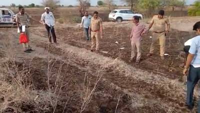 अनैतिक संबंधामुळे संतापलेल्या मुलांनीच आईच्या प्रियकराचा काटा काढला, त्या हत्याकांडाचा उलगडा करण्यास पोलिसांना यश