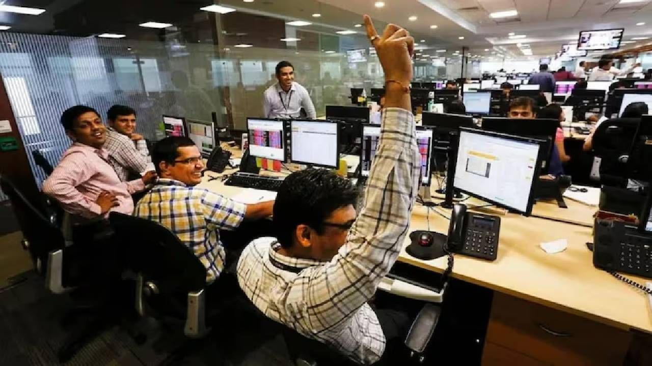 Multibagger Stock : 98 पैशांच्या शेअरची कमाल! 25 पट परतावा एकाच वर्षात