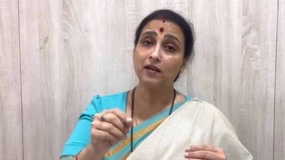 आव्हाड नाहीस, तू हाड-हाड आहेस, मेंदू सडल्याचं सिद्ध केलं - चित्रा वाघ यांची घणाघाणी टीका