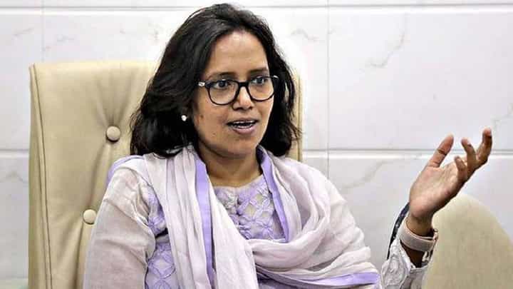 मणिपूर घटनेवर विधानसभेत आम्हाला बोलू दिलं नाही, वर्षा गायकवाड यांचा आरोप मणिपूर घटनेवर विधानसभेत आम्हाला बोलू दिलं नाही, वर्षा गायकवाड यांचा आरोप