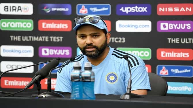 Rohit Sharma | शुबमनच्या कॅचच्या वादावरुन रोहित शर्मा याने आयसीसीची लायकी काढली