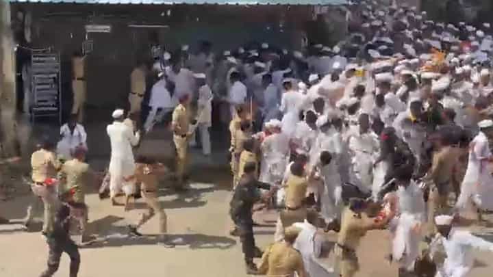 वारकऱ्यांवरील लाठीचार्ज निंदनीय,देहू संस्थानकडून वारकऱ्यांवरील हल्ल्याचा निषेध! वारकऱ्यांवरील लाठीचार्ज निंदनीय,देहू संस्थानकडून वारकऱ्यांवरील हल्ल्याचा निषेध!