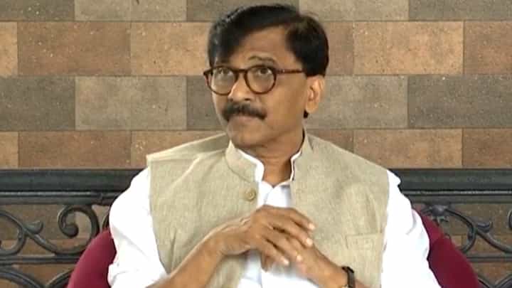 दादा भुसे, राधाकृष्ण विखे पाटलांचा कधीपर्यंत बचाव करणार?, संजय राऊत यांचा संतप्त सवाल दादा भुसे, राधाकृष्ण विखे पाटलांचा कधीपर्यंत बचाव करणार?, संजय राऊत यांचा संतप्त सवाल