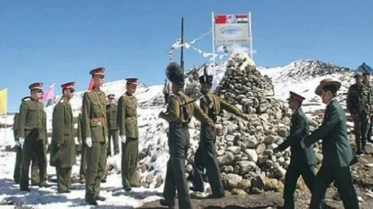 गलवान संघर्षाच्या आठवणी ताज्या: सीमेवर संघर्ष सुरूच, आज लेहमध्ये महत्वपूर्ण बैठक गलवान संघर्षाच्या आठवणी ताज्या: सीमेवर संघर्ष सुरूच, आज लेहमध्ये महत्वपूर्ण बैठक