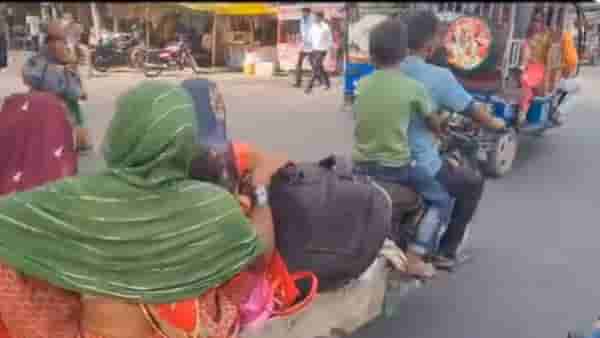 मनुभाई मोटर चली पम पम! जुगाड करून बनवली गाडी, व्हिडीओ व्हायरल