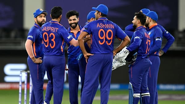 टीम इंडियाचे 2 स्टार कमबॅकसाठी सज्ज, आशिया कपमध्ये करणार एन्ट्री! कोण आहेत हे?