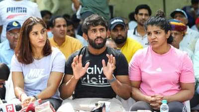 आंदोलनकर्त्या कुस्तीपटूंबद्दल महत्वपूर्ण निर्णय; दिल्ली पोलिसांनी प्रकरणाचा सगळा इतिहास सांगितला...