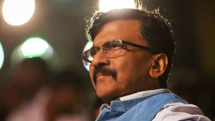 ‘दो मस्ताने चले, चुना लगा के...’; संजय राऊत यांची कोणावर जोरदार हल्ला? ‘दो मस्ताने चले, चुना लगा के...’; संजय राऊत यांची कोणावर जोरदार हल्ला?