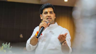 आमची युती बघवत नाही, म्हणून लावालाव्या करण्याचा प्रयत्न; मुख्यमंत्र्यांच्या पुत्राने विरोधकांना सुनावलं