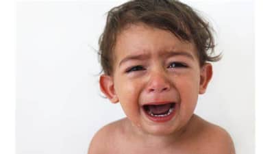 रडण्याचे फायदे! संशोधन काय म्हणतं? काय आहेत फायदे? वाचा