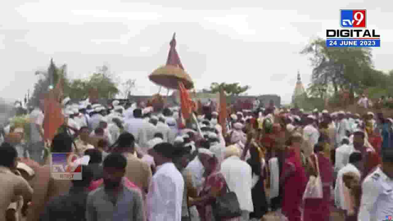 वारी सोहळा इतिहासात घडलं नेमक काय? तुकोबारायांच्या पादुकांचा नीरा स्नानाला टँकरचा आधार?