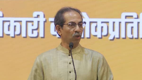 काँग्रेससोबत का जावं लागलं? उद्धव ठाकरे यांनी स्पष्टच सांगितलं; म्हणाले, “भाजपने मला…”