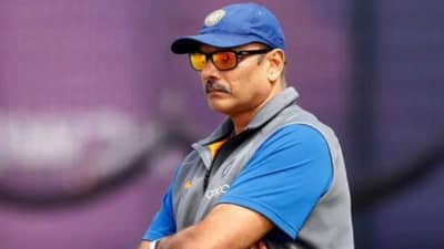 Mumbai Indians च्या या प्लेयरला ODI वर्ल्ड कप टीममध्ये स्थान द्या, रवी शास्त्रींचा महत्त्वाचा सल्ला