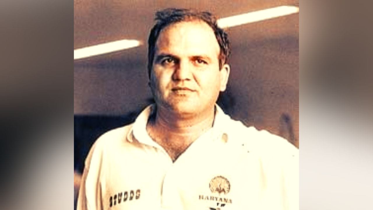 अमरजीत कायपी 80 आणि 90 च्या दशकात स्टार फलंदाज म्हणून ओळखला जात होता. प्रथम श्रेणी क्रिकेटमध्ये त्याने 52.27 च्या सरासरीने 7894 धावा केल्या. यामध्ये त्याने 27 शतके ठोकली होतीत मात्र तरीसुद्धा त्याला भारताकडून खेळण्याची संधी मिळाली नाही.