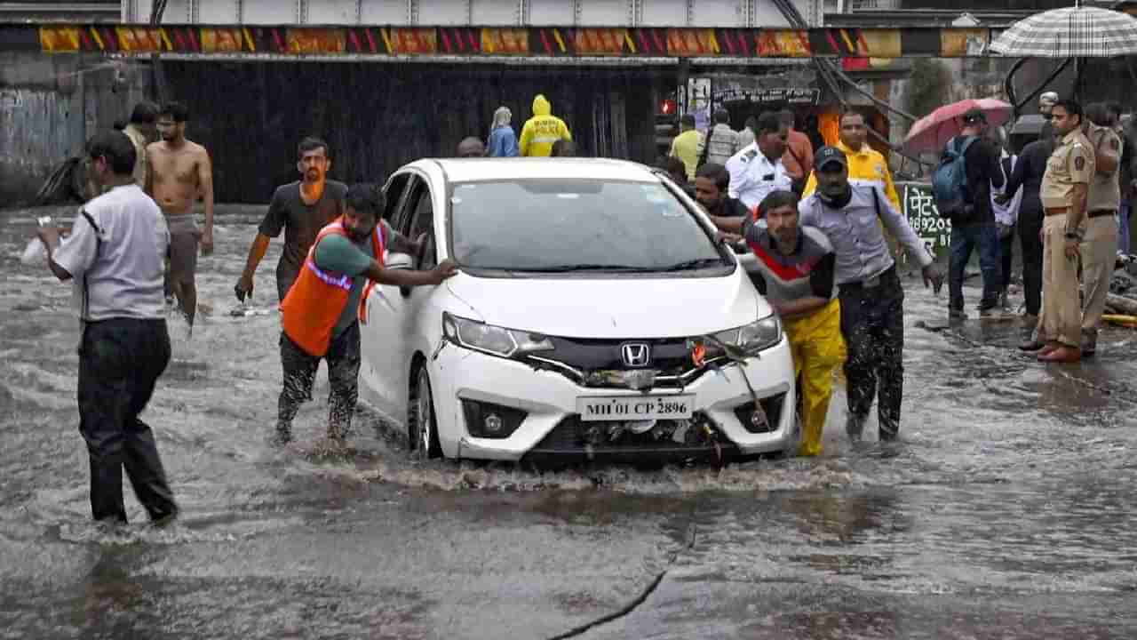 छत्र्या विसरू नका रे... पुढच्या दोन दिवसात मुंबईसह महाराष्ट्रात धुवाँधार, अलर्ट जारी; मुंबईत 6 जणांचा मृत्यू