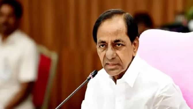 राज्याला 10 वर्षापूर्वी असाच भुलभूलय्या लोकांना दाखवला; बीआरएसच्या सभेवरून या नेत्याने सत्ताधाऱ्यांवर निशाणा साधला...