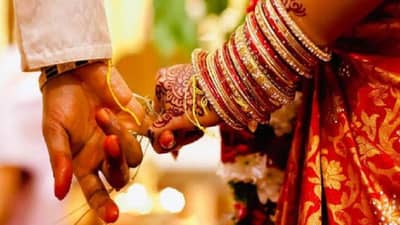 टॉयलेटला जाऊन आलो म्हणत नवरदेवाची लग्नातून कल्टी!