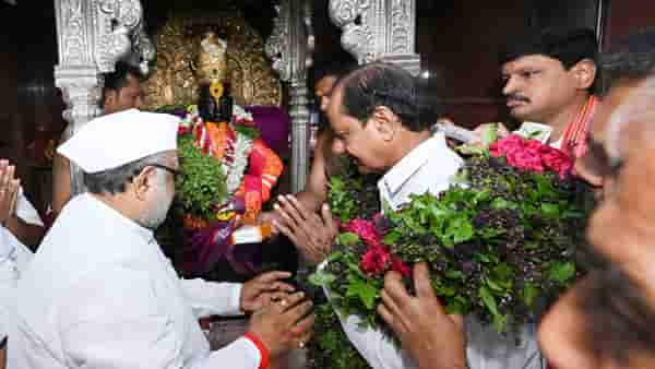 मटण खावून केसीआर पंढरपूरला, ही तर खोटी भक्ती, तेलंगणा आणि महाराष्ट्रात फरक आहे