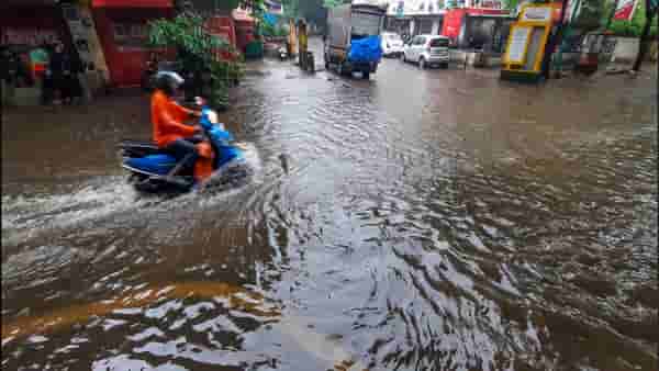 महाराष्ट्रभरात पावसाची जोरदार बॅटिंग, कुठे भुस्खलन, तर कुठे साचलं पाणी, पाहा स्पेशल रिपोर्ट…